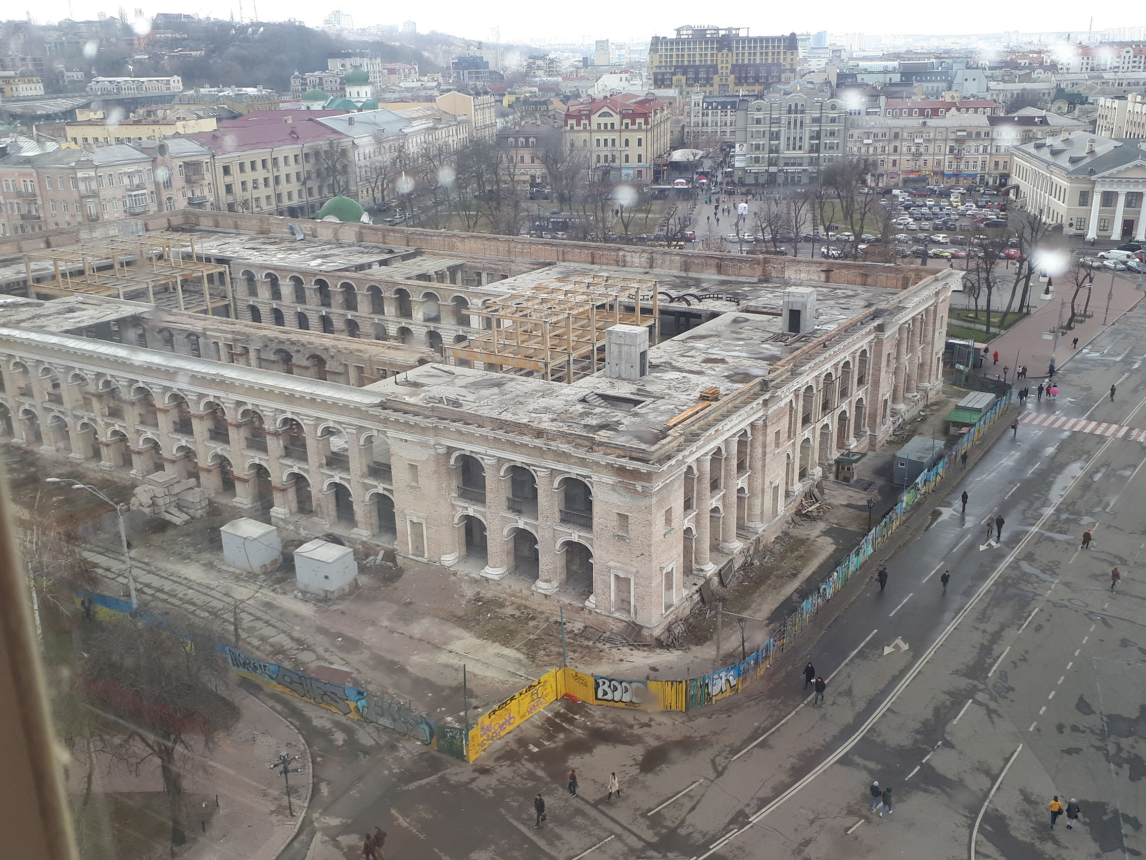 Hostynnyi Dvir — 6